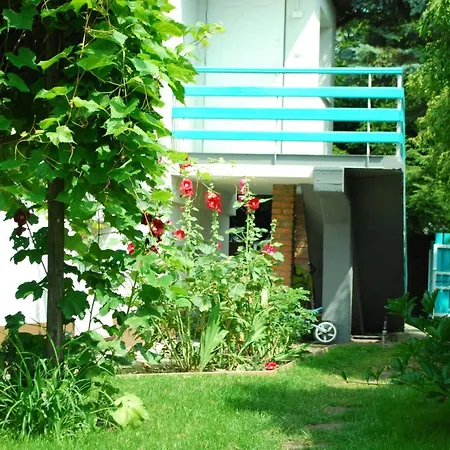 Hydrozagadka Bed & Breakfast *