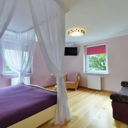 فندق مبيت وإفطار Hydrozagadka 3*