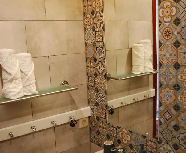 Hydrozagadka 住宿加早餐酒店 科沃布热格